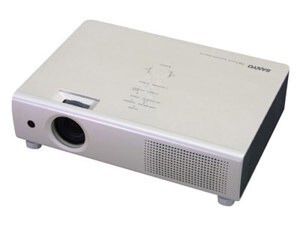 Máy chiếu Sanyo PLC-XU111