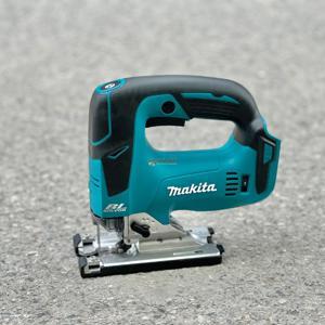 Máy cưa lọng dùng pin 18V Makita DJV182Z