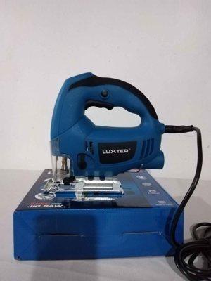 Máy cưa lọng Luxter WM77205