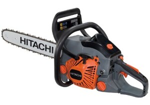 Máy cưa xích chạy xăng Hitachi CS40EA