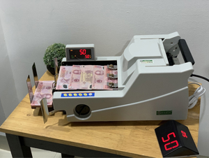 Máy đếm tiền Oudis 9699A