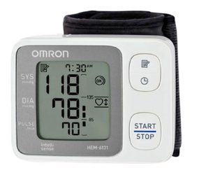 Máy đo huyết áp cổ tay Omron HEM-6131