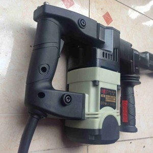 Máy đục bê tông chuyên dụng Hugong 556