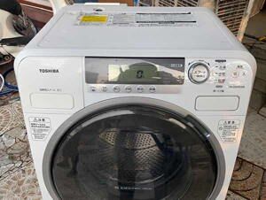 Máy giặt Toshiba lồng ngang 9 kg TW-250VG