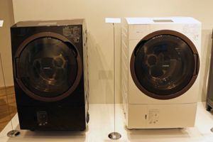 Máy giặt Toshiba lồng ngang 12 kg TW-127X8