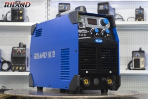 Máy hàn que RILAND DC INVERTER ARC 400G