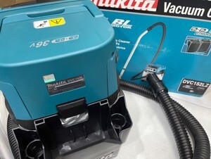 Máy hút bụi dùng pin Makita DVC152LZ