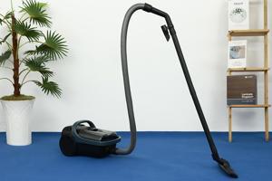 Máy hút bụi Panasonic MC-CL571GN49