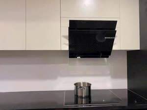 Máy hút mùi Bosch DWK67JM60