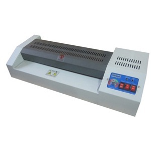 Máy ép nhựa Bosser EH-990