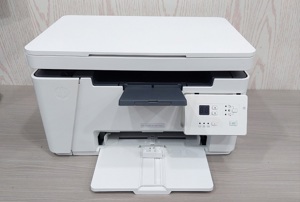 Máy in laser đen trắng HP LaserJet Pro MFP M26a - T0L49A