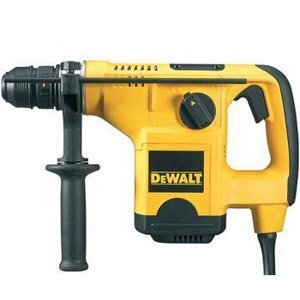 Máy khoan dùng điện Dewalt D25404K