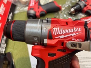 Máy khoan động lực Milwaukee M18 FPD2-0X