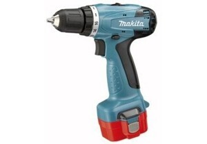 Máy khoan Makita 6261DWE