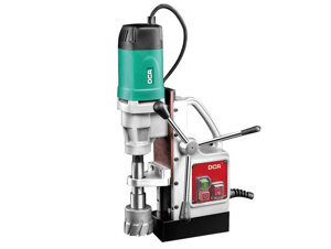 Máy khoan từ DCA AJC02-30