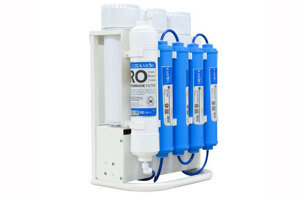 Máy lọc nước Karofi Slim S-s038