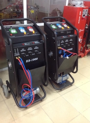 Máy nạp và thu hồi ga bán tự động R&B RB1000