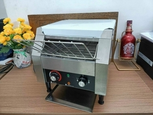 Máy nướng bánh mì băng chuyền bảng tải rộng vừa 3 lát sandwich TT-450