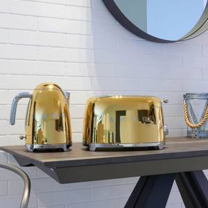 Máy nướng bánh mì Smeg TSF01GOEU