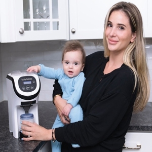 Máy pha sữa bột cho bé Baby Brezza Formula Pro