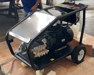 Máy phun áp lực công nghiệp Promac M58