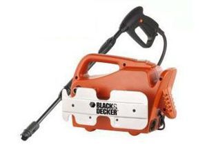 Máy phun xịt áp lực Black Decker PW1300C