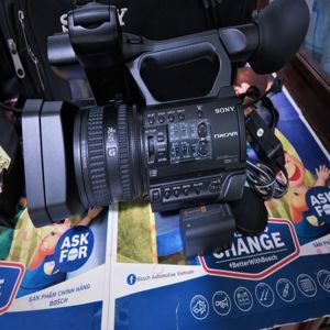 Máy Quay Sony HXR-NX100 (Hệ NTSC)