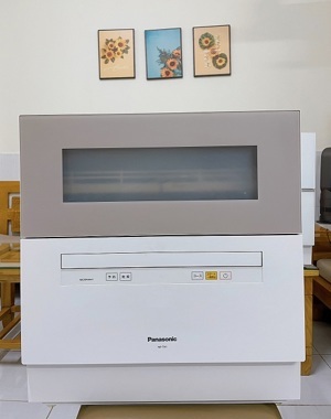 Máy rửa bát để bàn 6 bộ Panasonic NP-TH1