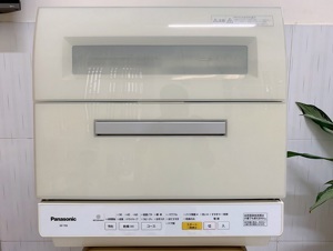 Máy rửa bát để bàn 6 bộ Panasonic NP-TR9