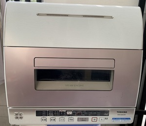 Máy rửa bát Toshiba DWS-600D