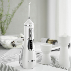 Máy tăm nước cầm tay Waterpulse V500