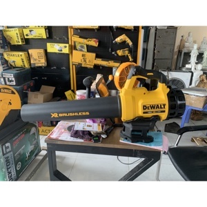 Máy thổi cầm tay 18V Dewalt DCM562