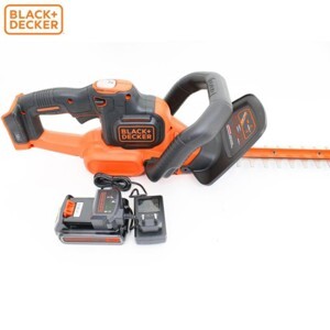 Máy tỉa hàng rào Black&Decker GTC18502PCF-B1