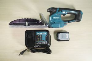 Máy tỉa hàng rào dùng pin Makita UH201DSY