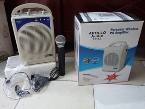 Máy trợ giảng Apollo AP-12