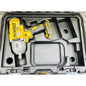 Máy vặn bu lông Dewalt DCF897NT-XJ