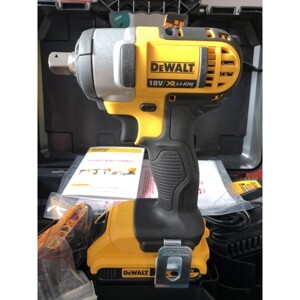 Máy vặn bu lông động lực pin 18V Dewalt DCF880D2