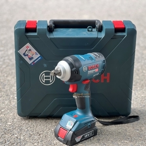 Máy vặn ốc bu lông dùng pin Bosch GDS 18V-400 Solo