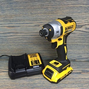 Máy vặn vít động lực dùng pin 18V DeWalt DCF887M1