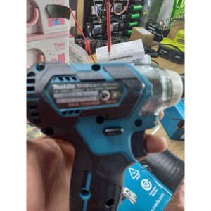 Máy vặn vít dùng pin Makita TD111DZ