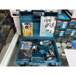 Máy vặn vít dùng pin Makita TD110DSYE