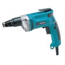 Máy vặn vít Makita 6826 (570W)