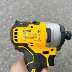 Máy vặn vít pin 20Vmax DeWalt DCF809D2