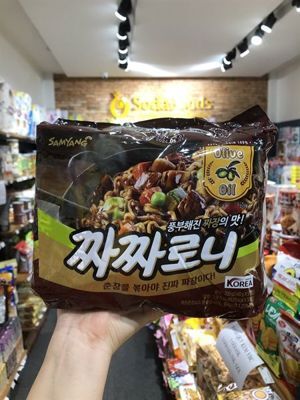 Mì trộn tương tàu dầu olive Samyang gói 140g