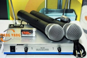 Micro karaoke không dây Bose TM-326