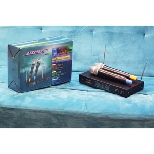 Micro karaoke không dây Bose BS-777