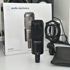 Micro thu âm Audio Technica AT2050