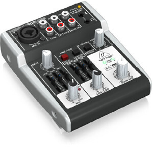 Mixer 3 cổng Behringer XENYX 302USB