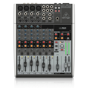 Mixer Analog Behringer 1204USB