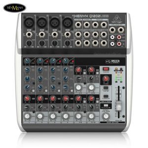 Mixer Behringer Q1202USB